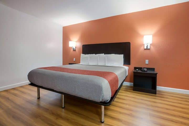 Room 20 of 41